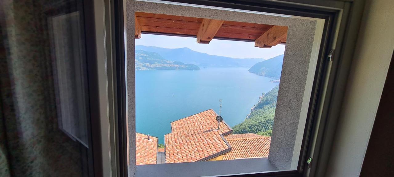 La Villetta In Residence Con Piscina E Vista Lago Parzanica ภายนอก รูปภาพ